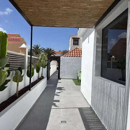 Encantadora Casa Marco Centrica Y Cerca De Playa Вилла Коральео